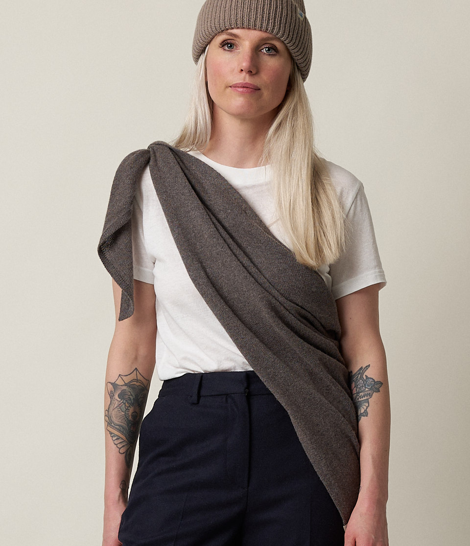 Dark Grey Merz B. Schwanen SKTS01 light triangle Women Scarf | MERZ1340869